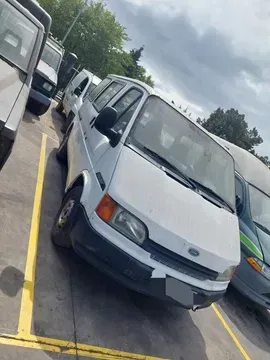 Veiculo completo (para abate) Ford Transit